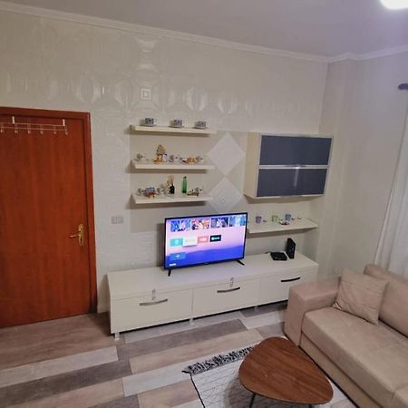 Liqeni Thate, Tirane Apartment Luaran gambar