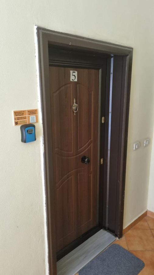 Liqeni Thate, Tirane Apartment Luaran gambar